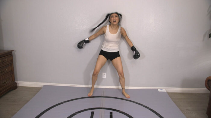 Nicole First MMA Main Event 4K - Image 3
