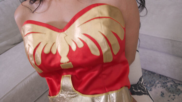 Wonder Hannah Honor Bound 4K - Image 4