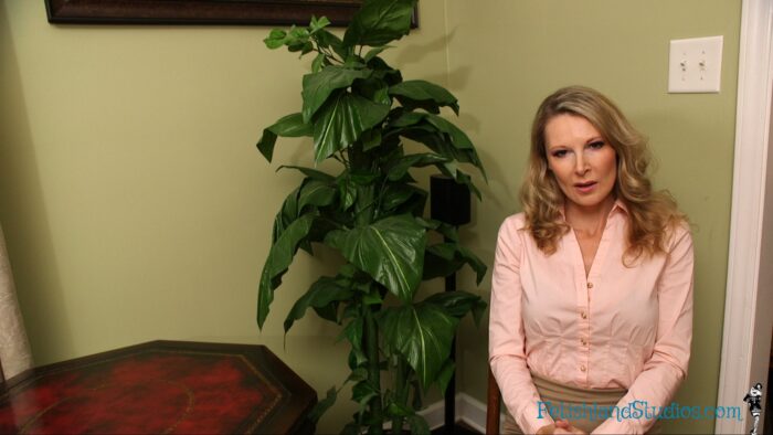 Boss Turned Mistress Savannah 4K - Image 2