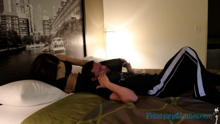 Headscissor Therapy 4K - Image 11