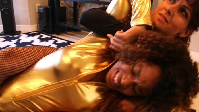 Scissor Queen Challenges Goldilocks 4K - Image 10