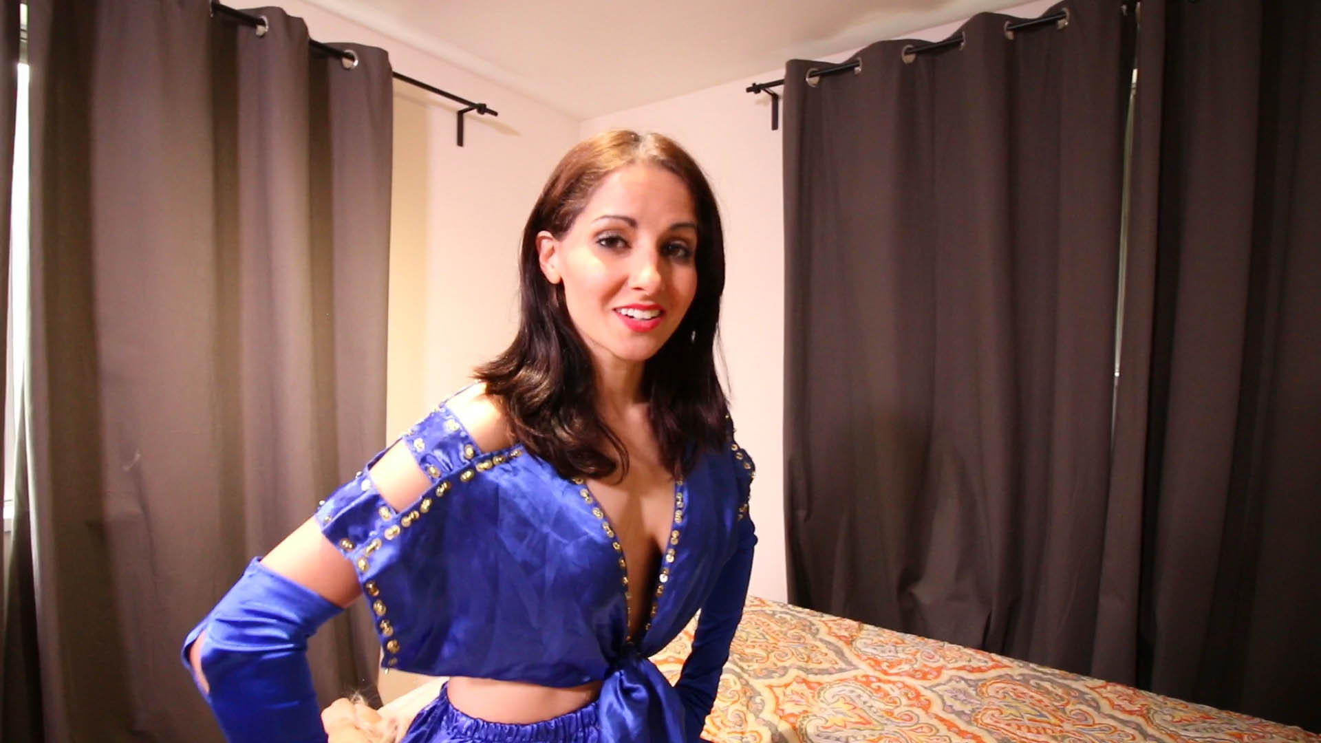 Cheater Gets Double Smothered 4K - Image 5