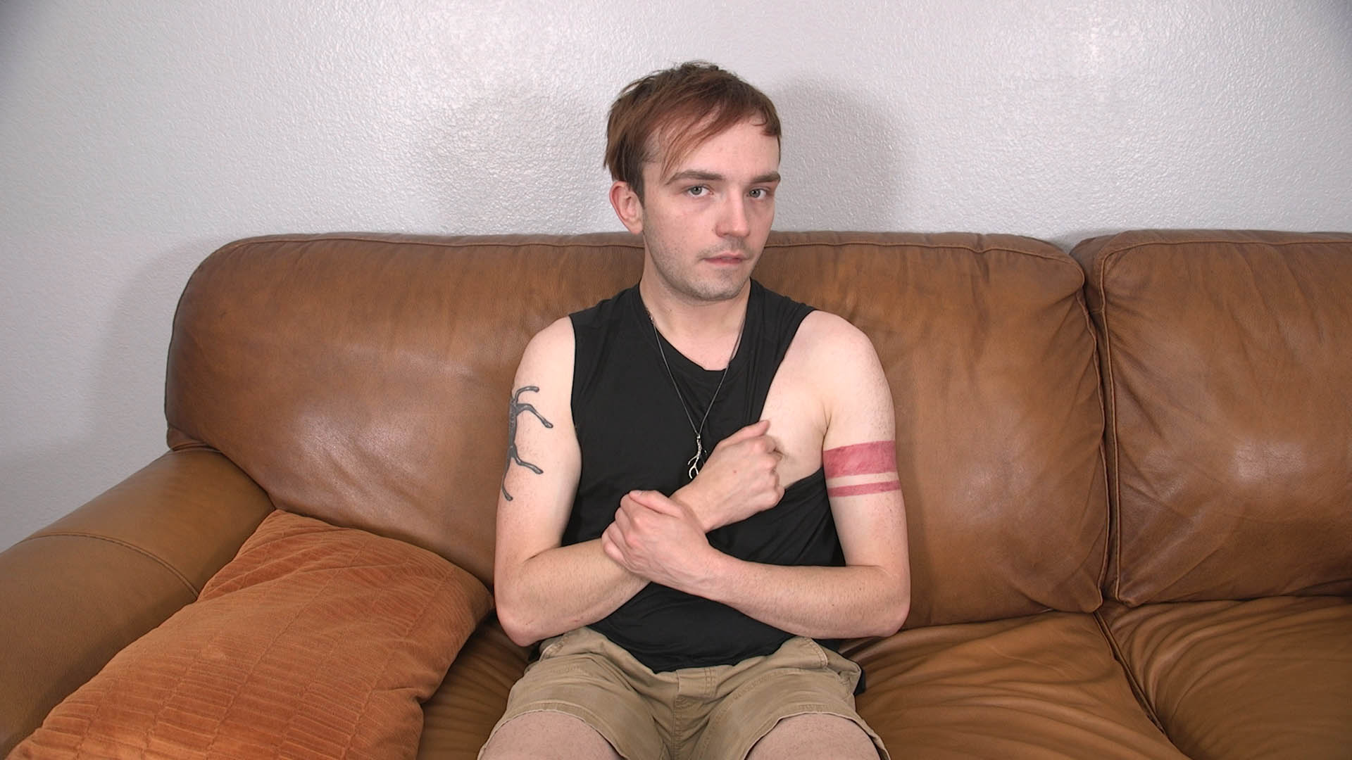 Buck Helps You Be Bi 4K - Image 4