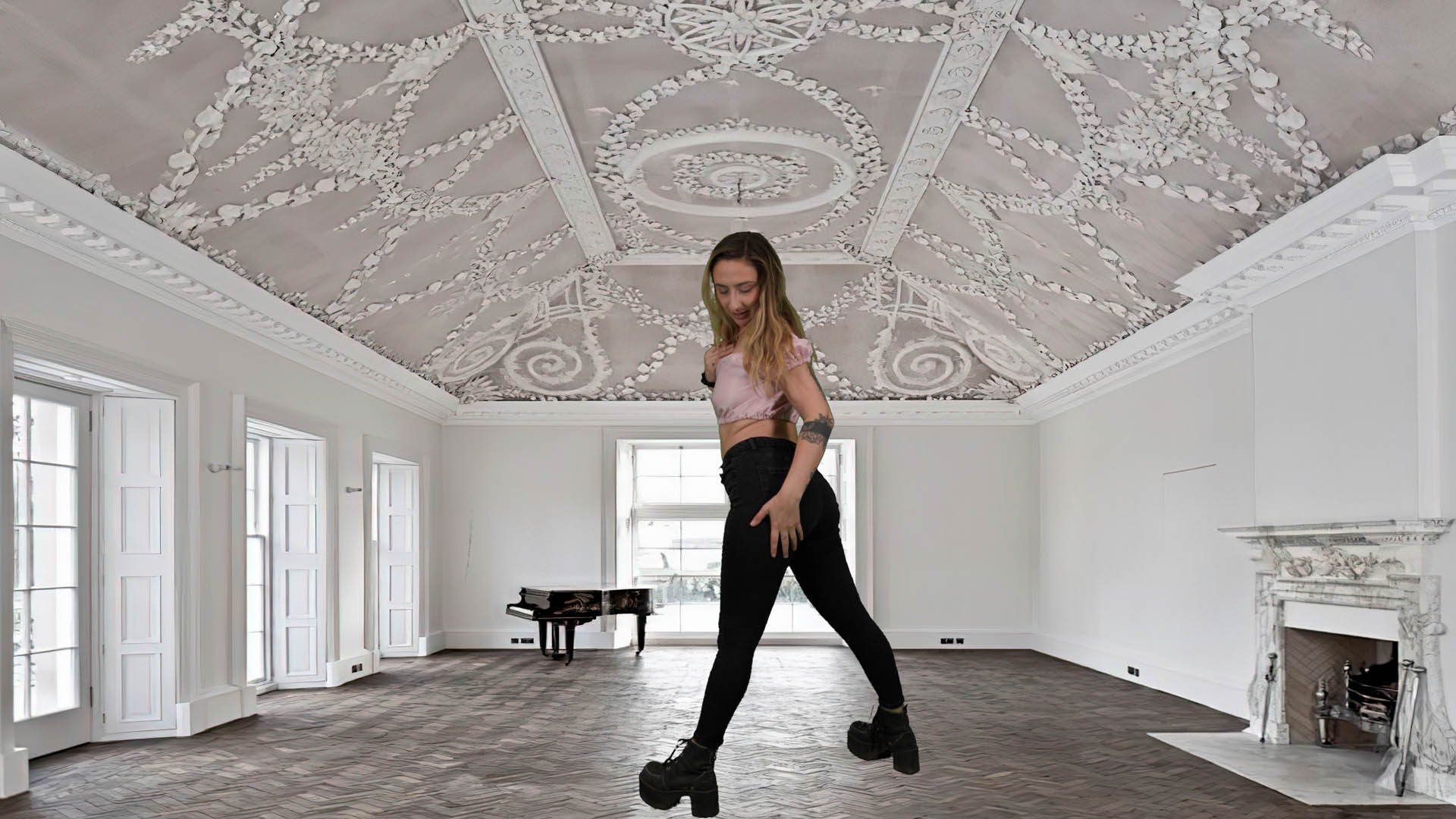 Sexy Shampoo 4K - Image 6