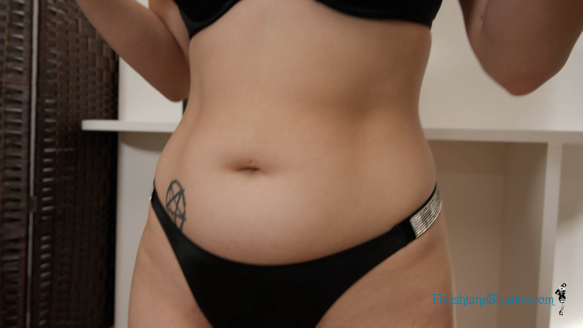 Hypocritical office Presentation 4K - Image 10