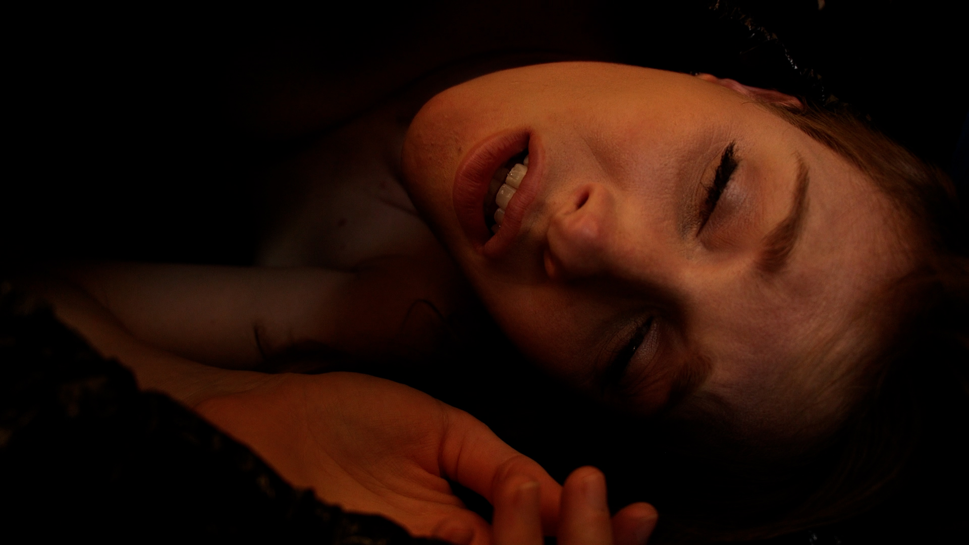 Throwing Herself Out 4K - Image 12