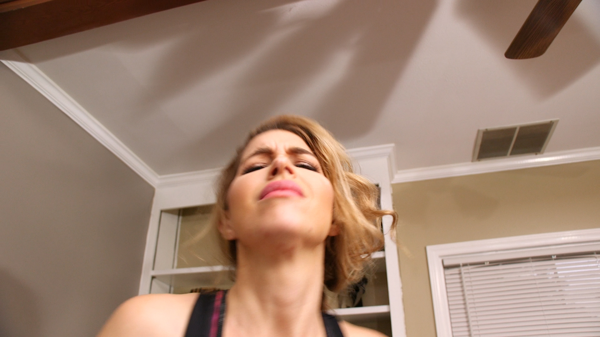 Bounty Hunter's Day at the Office 2 - Image 8