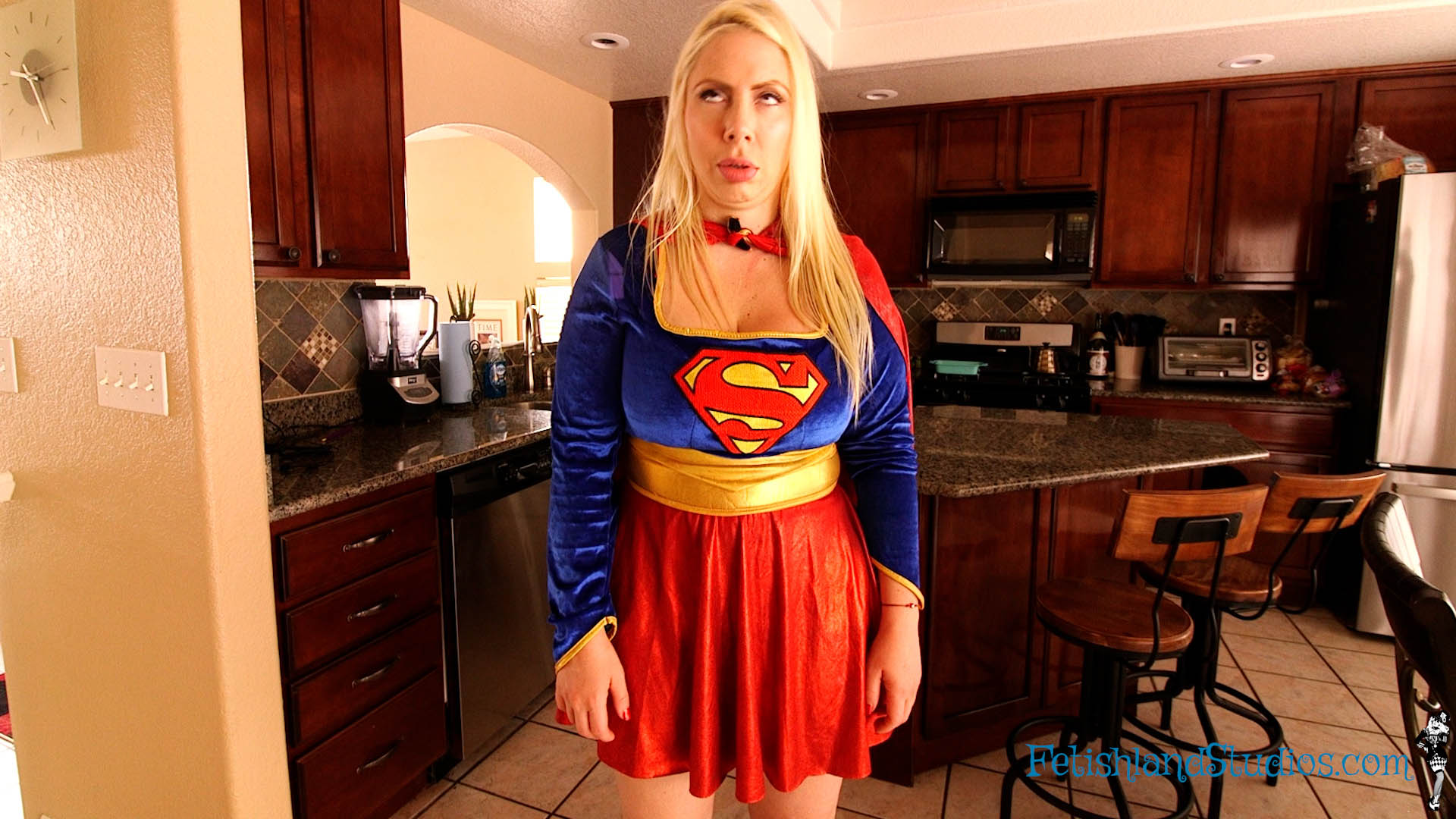 Sueprgirl Hears and Obeys 4K - Image 7