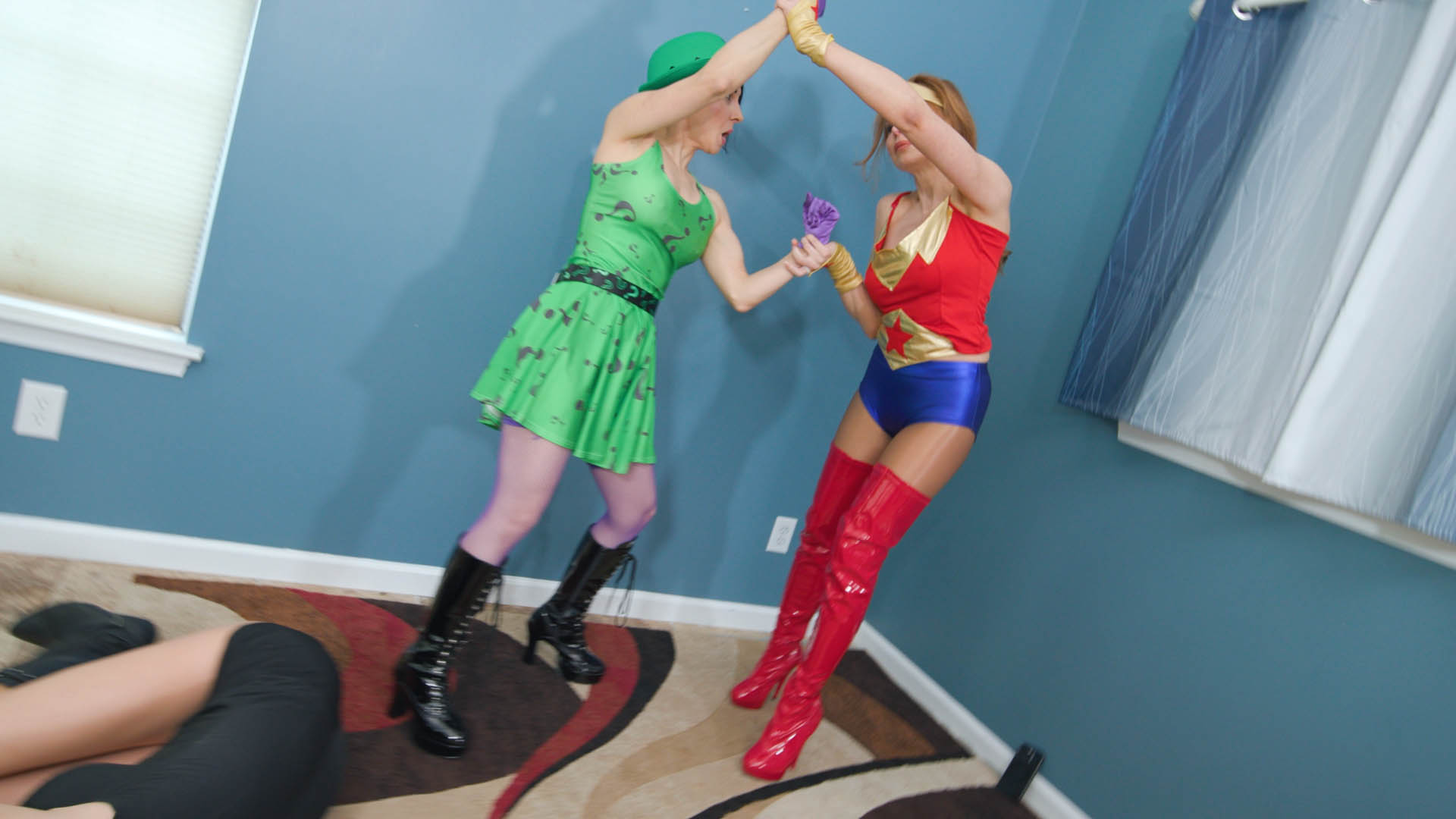 The Riddler Goes Down 4K - Image 18